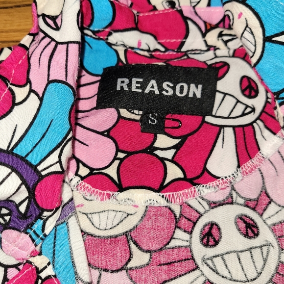 REASON Sunflower Summer Button Up - Picture 2 of 3